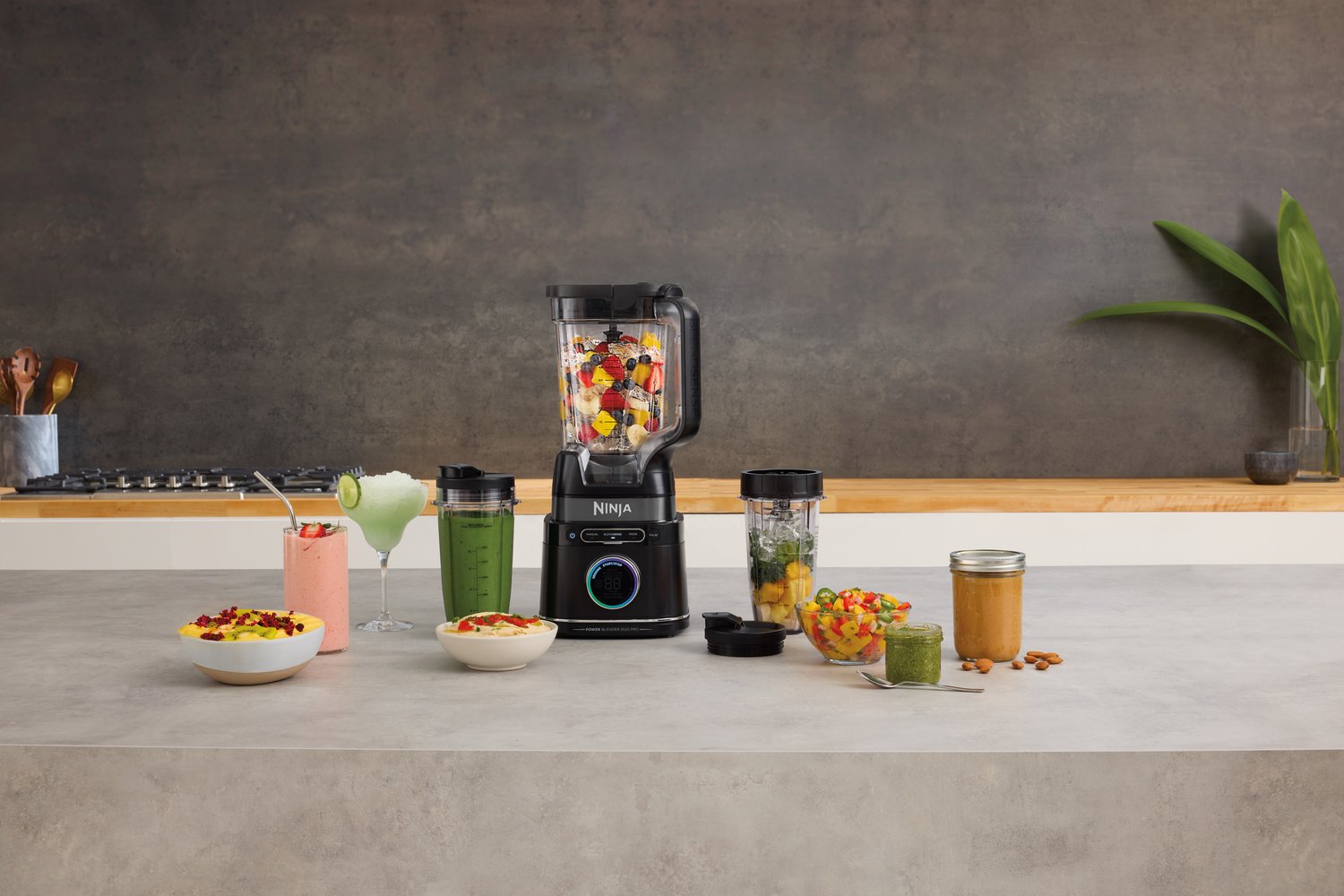 Ninja-R-TB301UK-InUse-Kitchen-Island-Lineup