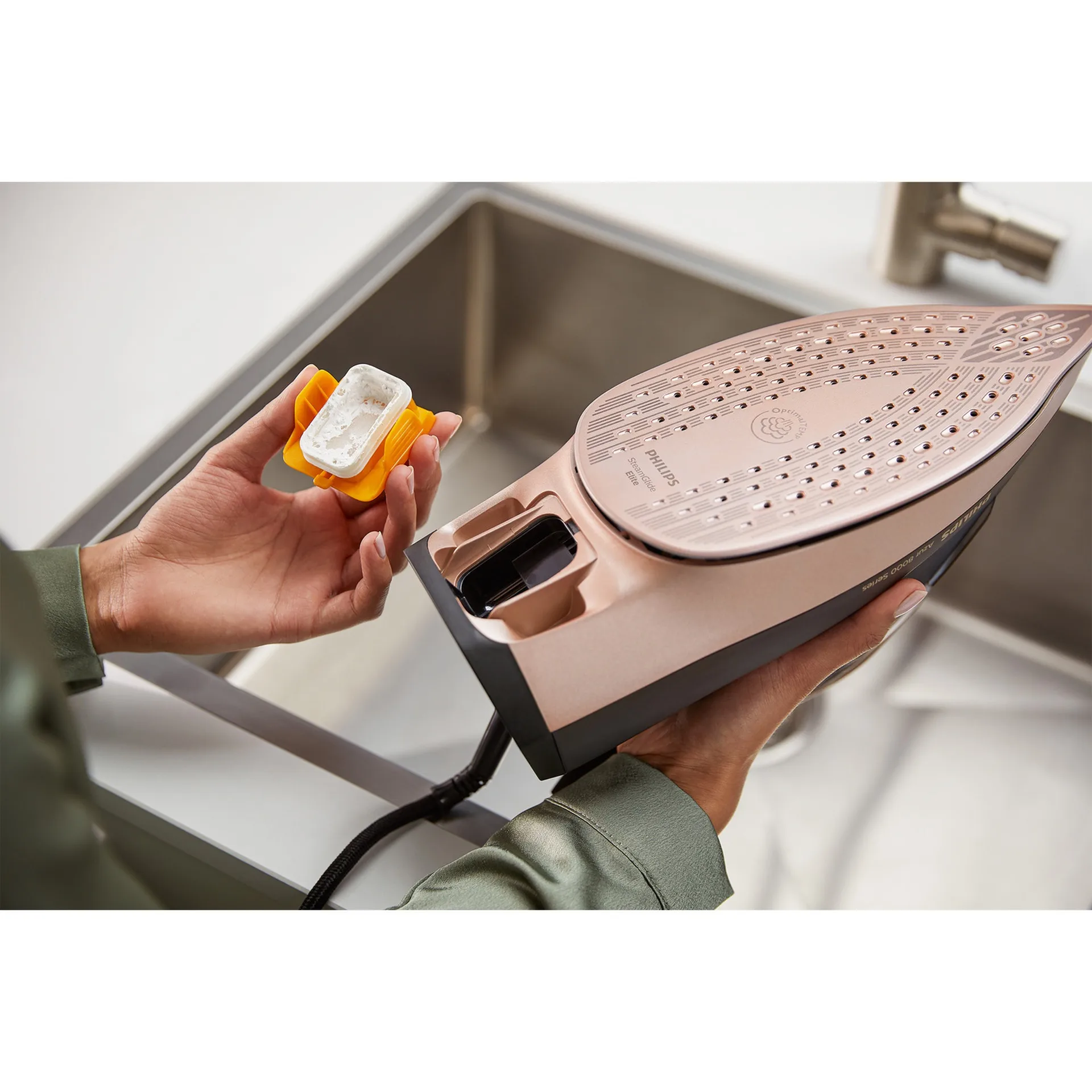 57f96210-3bae-4d88-832b-d83410ae5e64_size1920_cropCenter